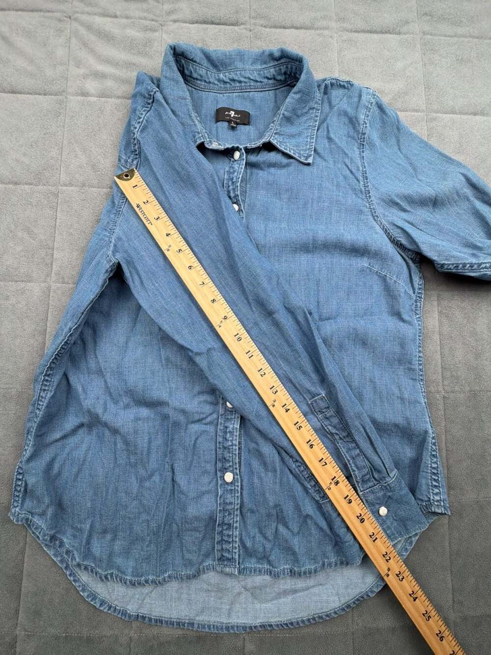 7 For All Mankind Women's Long Sleeve Denim Button Down Shirt Size L - Picture 7 of 12